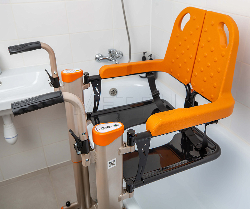 МЕТ LL-220 Электрическое кресло-подъемник с санитарным устройством МЕТ